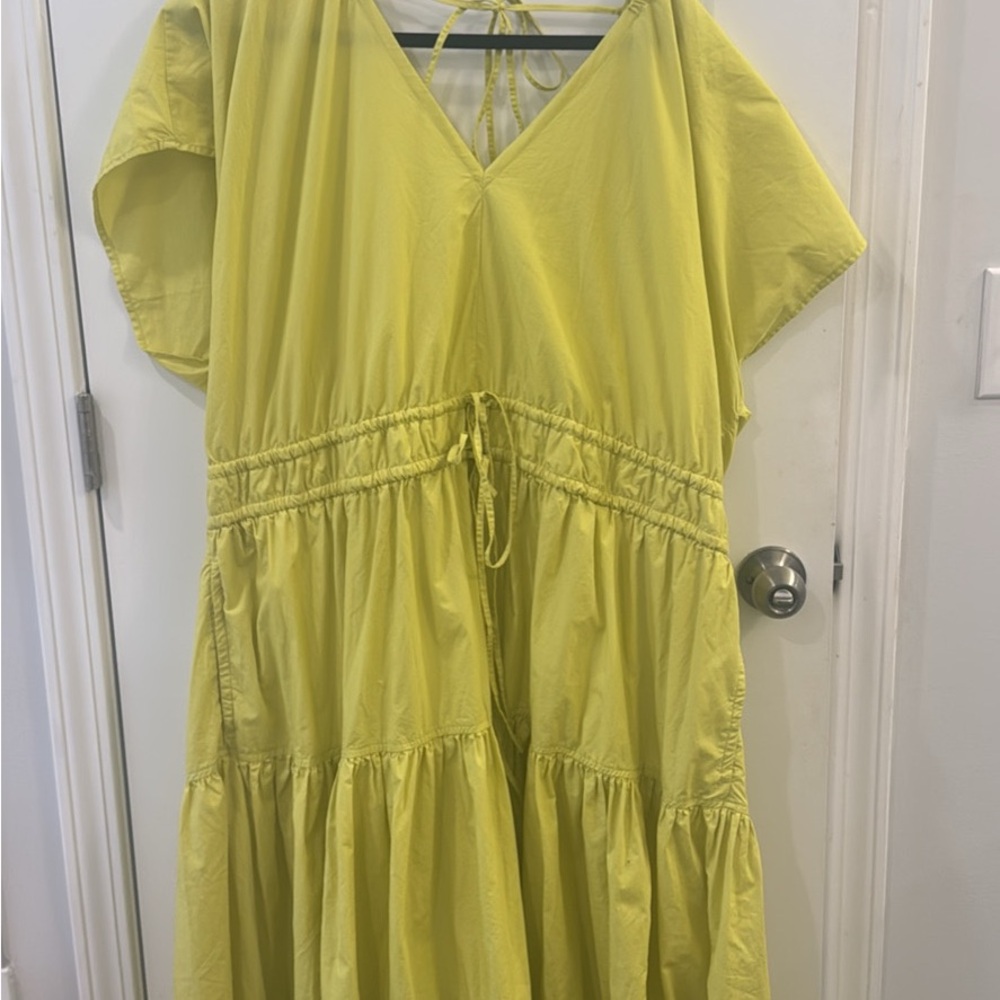 Elegant Yellow Women's Dress